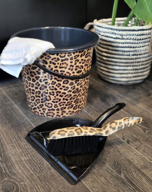 Hovedbilde Kost & feiebrett leopard
