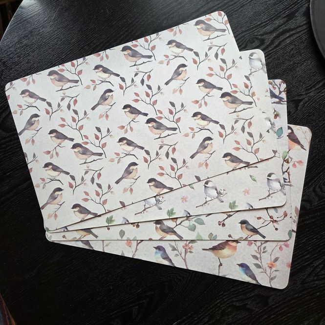 Hovedbilde Dekkebrikker 4 pk fuglemotiv